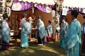 577558_450660831692105_539423747_n 五社献饌