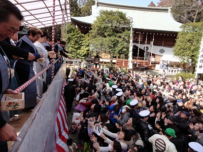 豆まき・宝まき　１２時