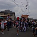 御嶽太鼓連の迎え太鼓で盛況に