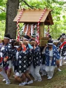 神揃山の険しい三之宮道