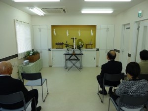 一年祭（霊園の礼拝堂）