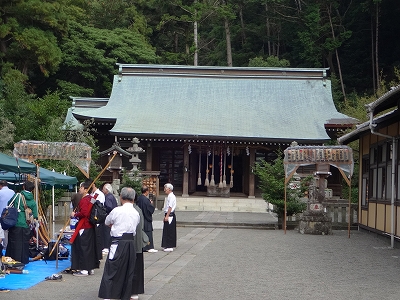 川勾神社