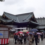 雨の靖國神社