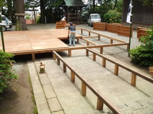 特設舞台の準備