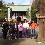 撮影を終えてスタッフの方々と