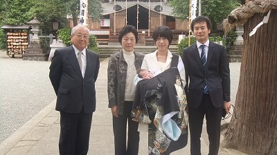 初宮参り　（４日）　おめでとうございます