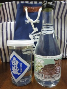 対馬の湧水でつくられる清酒「白嶽」（はくたけ）と焼酎「やまねこ」