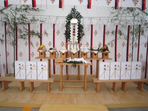 竣工式の祭壇