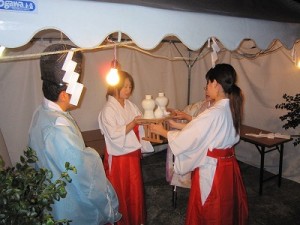 神饌（しんせん）伝供（でんく）の確認