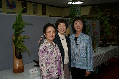 華道展で