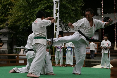 IMG_4088 空手演武 ( 同志會 )