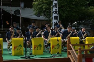 「ジャズアンサンブル阿夫利」ジャズ演奏