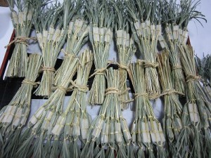 國府祭で頒布する粽（ちまき）