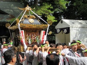 神輿の渡御