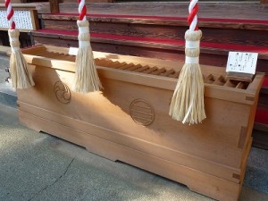 正月用の賽銭箱