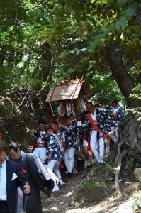 神揃山からお下り