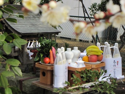 企業のお稲荷さんでの初午祭